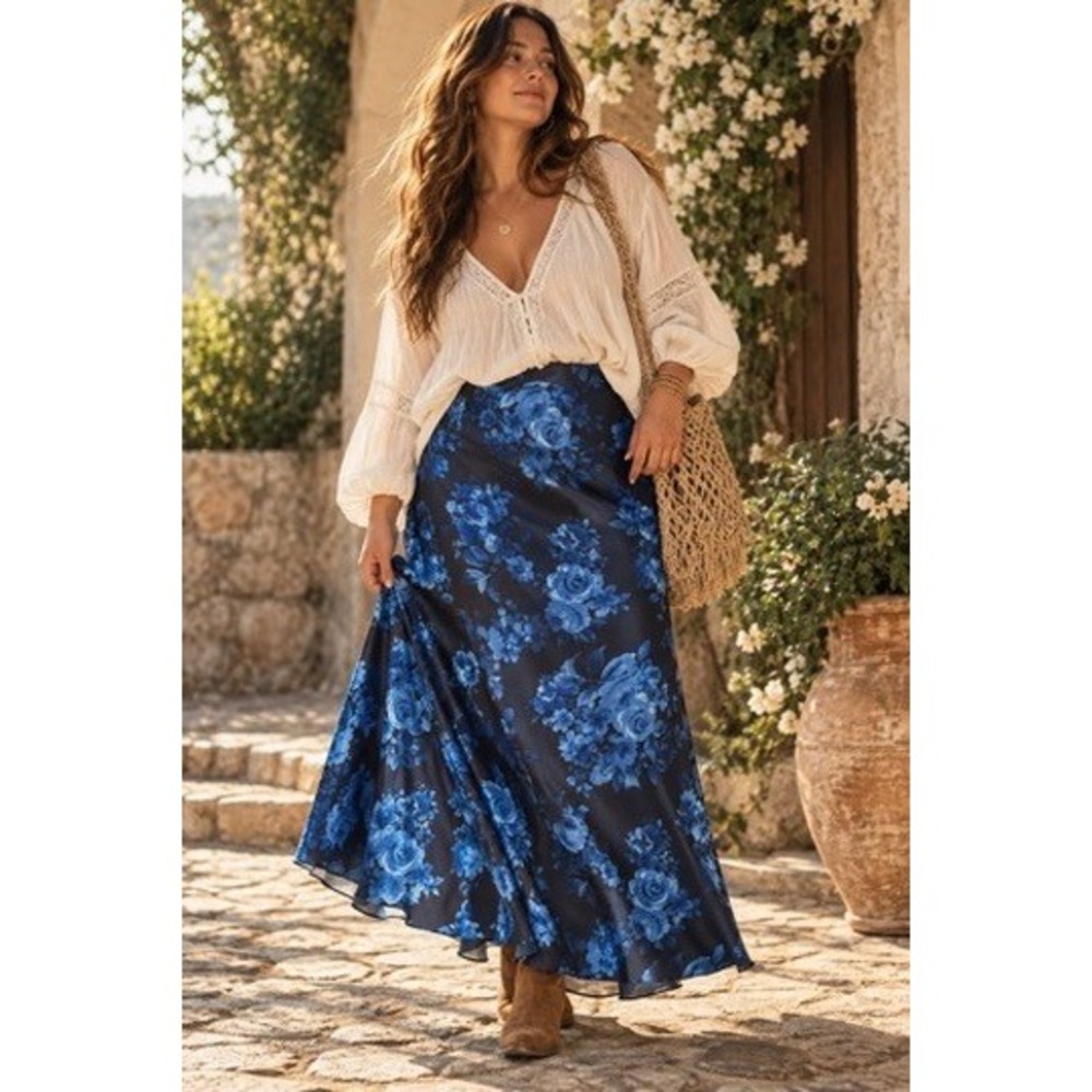 Talbots Blue Floral Satin Maxi Skirt Size 12 Navy Rose Print Evening 381090